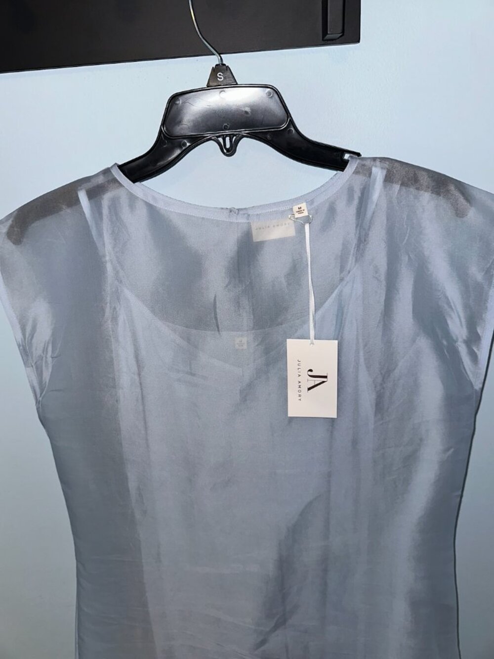 NWT rare Julia Amory Grace Dress in organza chambray blue - Picture 7 of 8